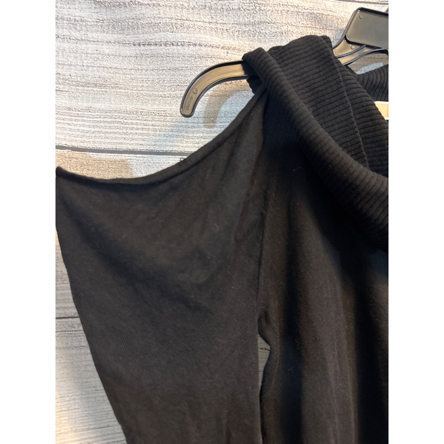 Michael Kors Cowl Neck Cold Shoulder Long Sleeve Sweater Size M