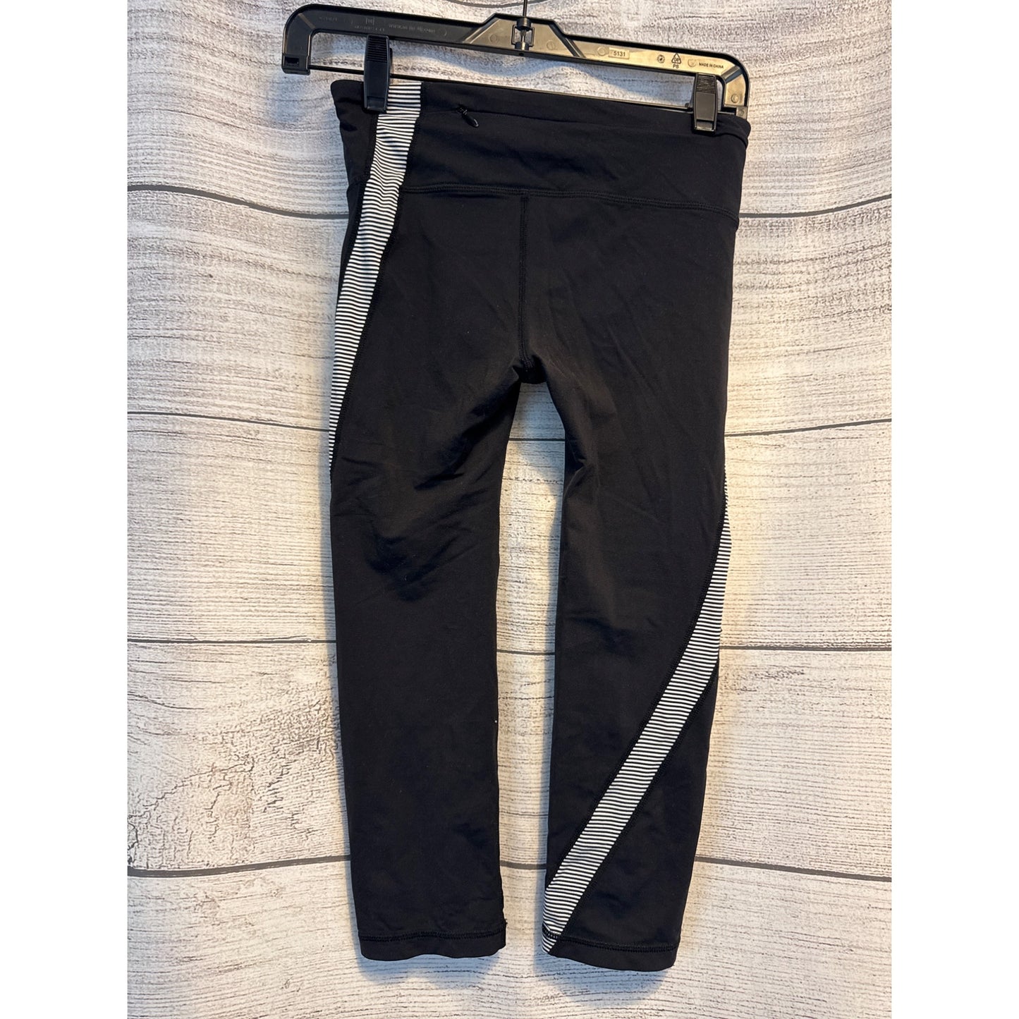 GapFit gFast Capri Leggings Size XS