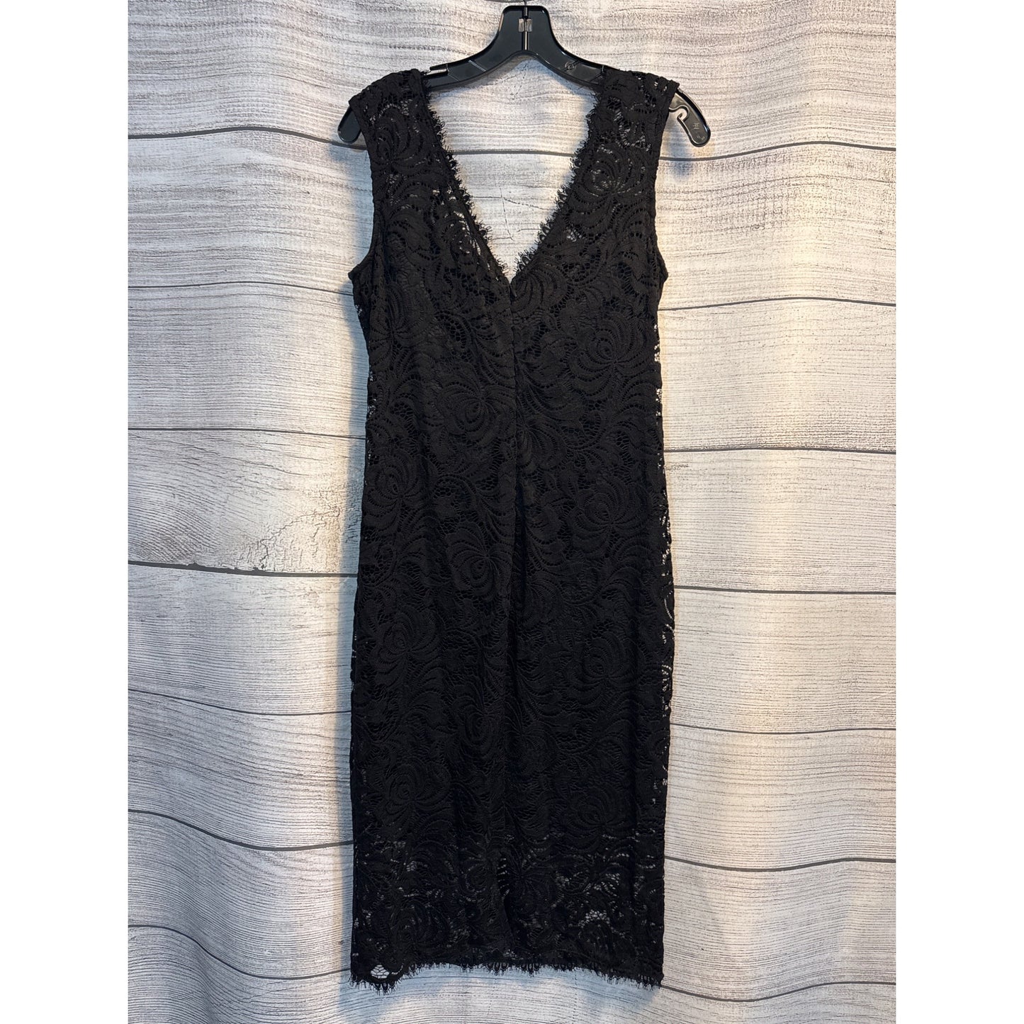 Marina Black Lace Sleeveless V-Neck Cocktail Dress Size L