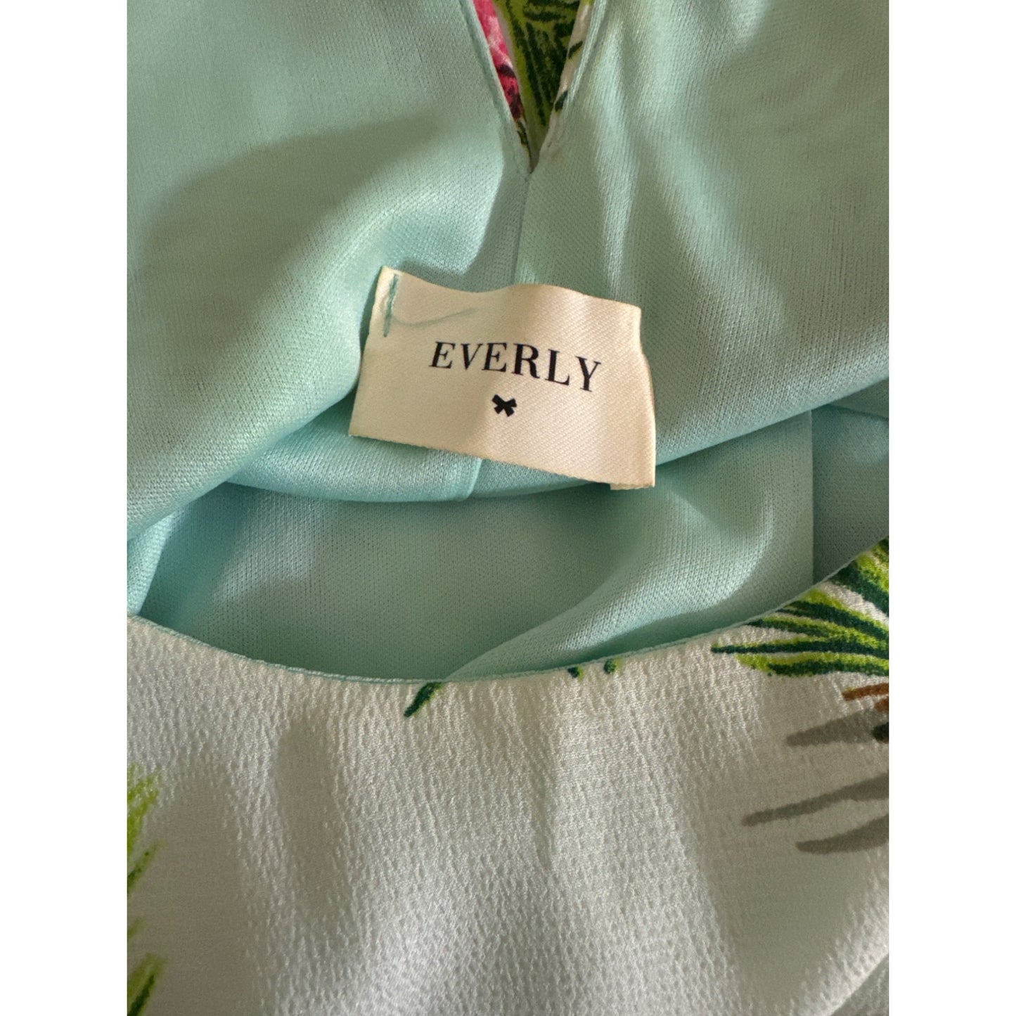 Everly Tropical Flamingo green and pink Print Dress Size L