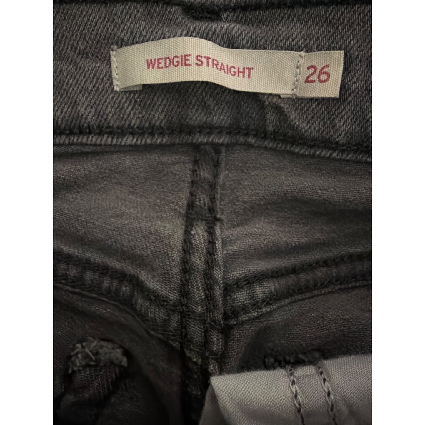 Levis Wedgie Straight Jeans Size 26