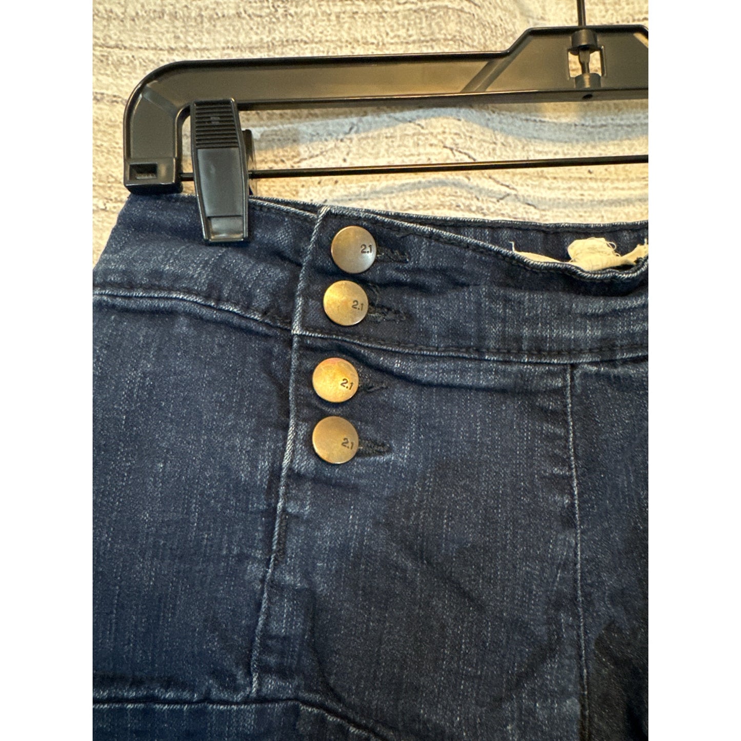 Forever 21 Denim Women's High-Waist Button Fly Shorts Size 27