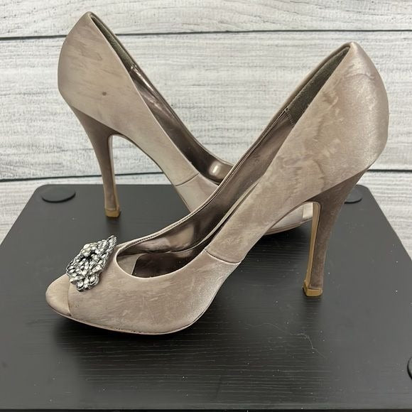 Silk sparkly pumps