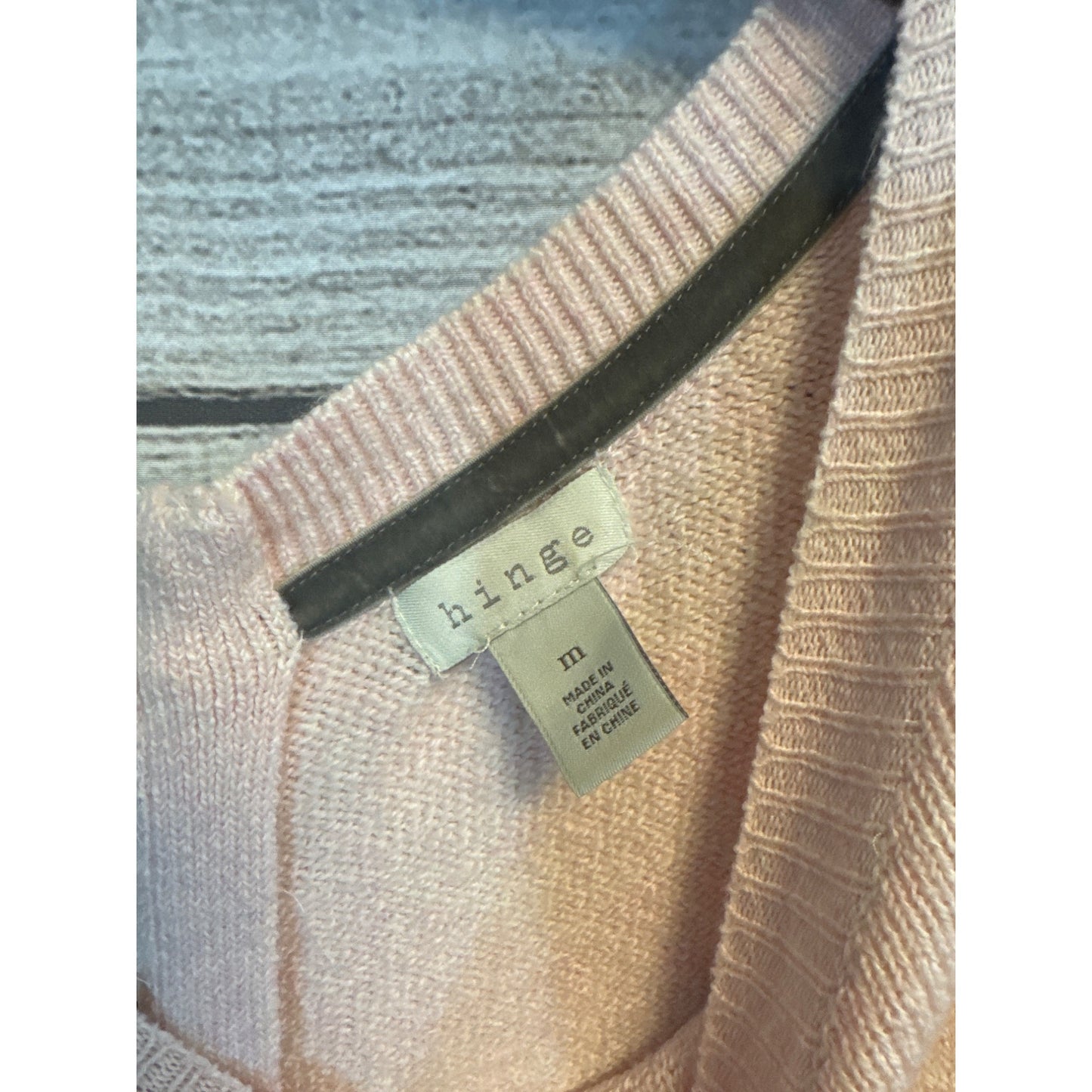 Hinge Pink Knit Sweater With Back Zipper Size M