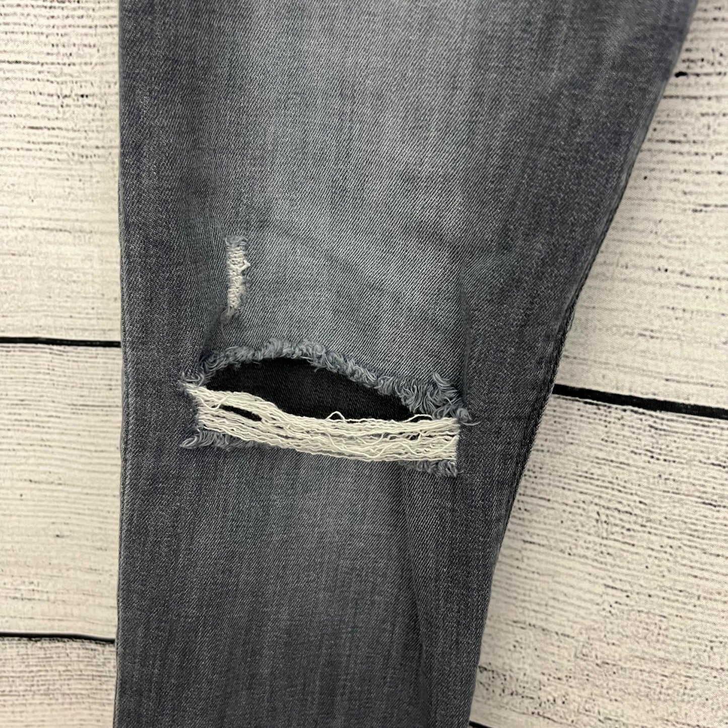 DL1961 Rocco Skinny Fit Gray Distressed Jeans, Size 31