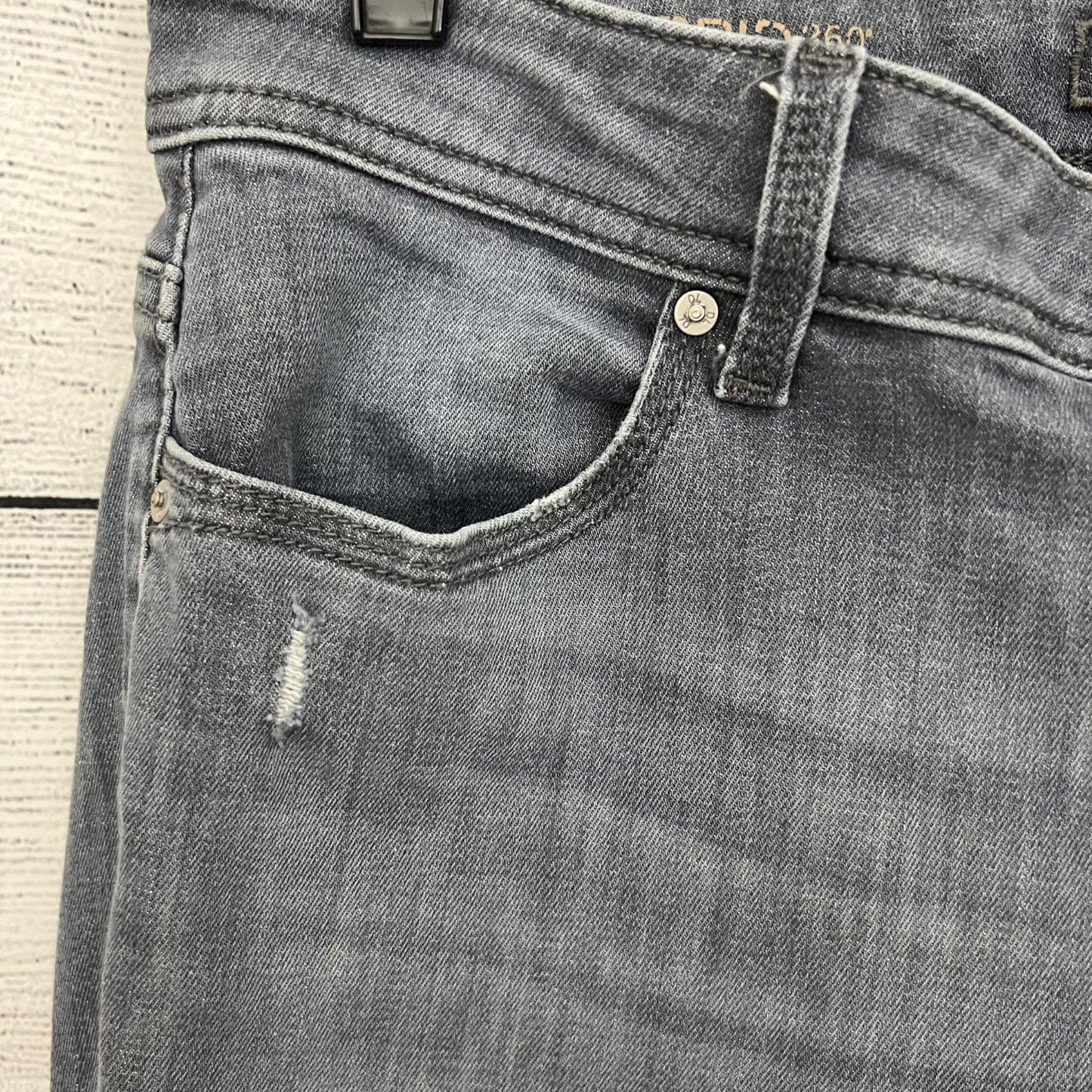 DL1961 Rocco Skinny Fit Gray Distressed Jeans, Size 31