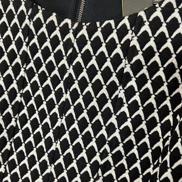 Taylor Funky Dress