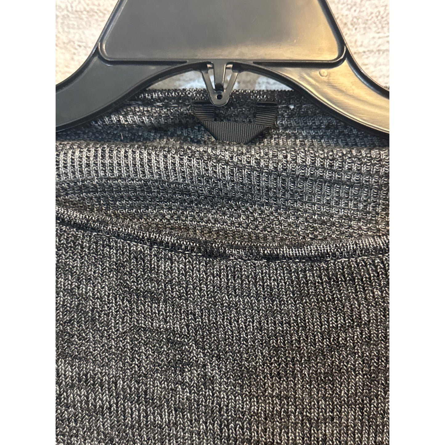 Lululemon Divinity Scarf Black / Heathered Core Medium Grey O/S