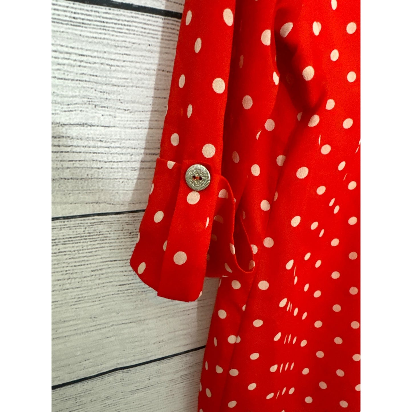 Peaches and Cream Polka Dot Blouse w/ Buttoned Sleeves & Keyhole Back Size M