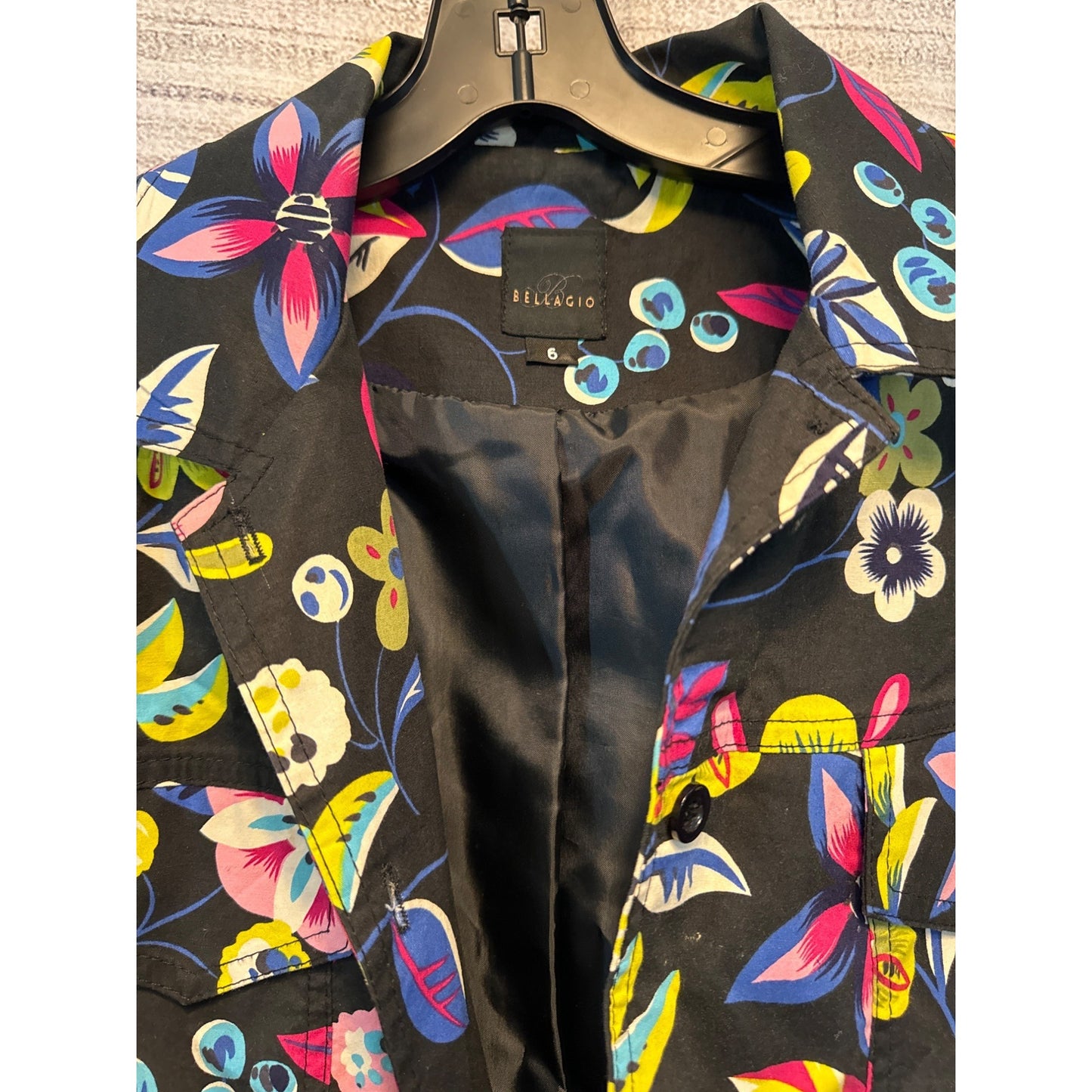 Bellagio Floral Cropped Button Down Jacket Size 6