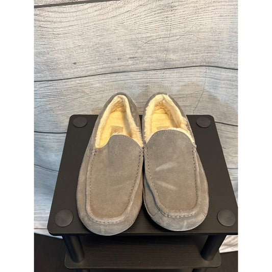 UGG Mens Ascot Sheepskin Lined Moccasin Slippers Size 9