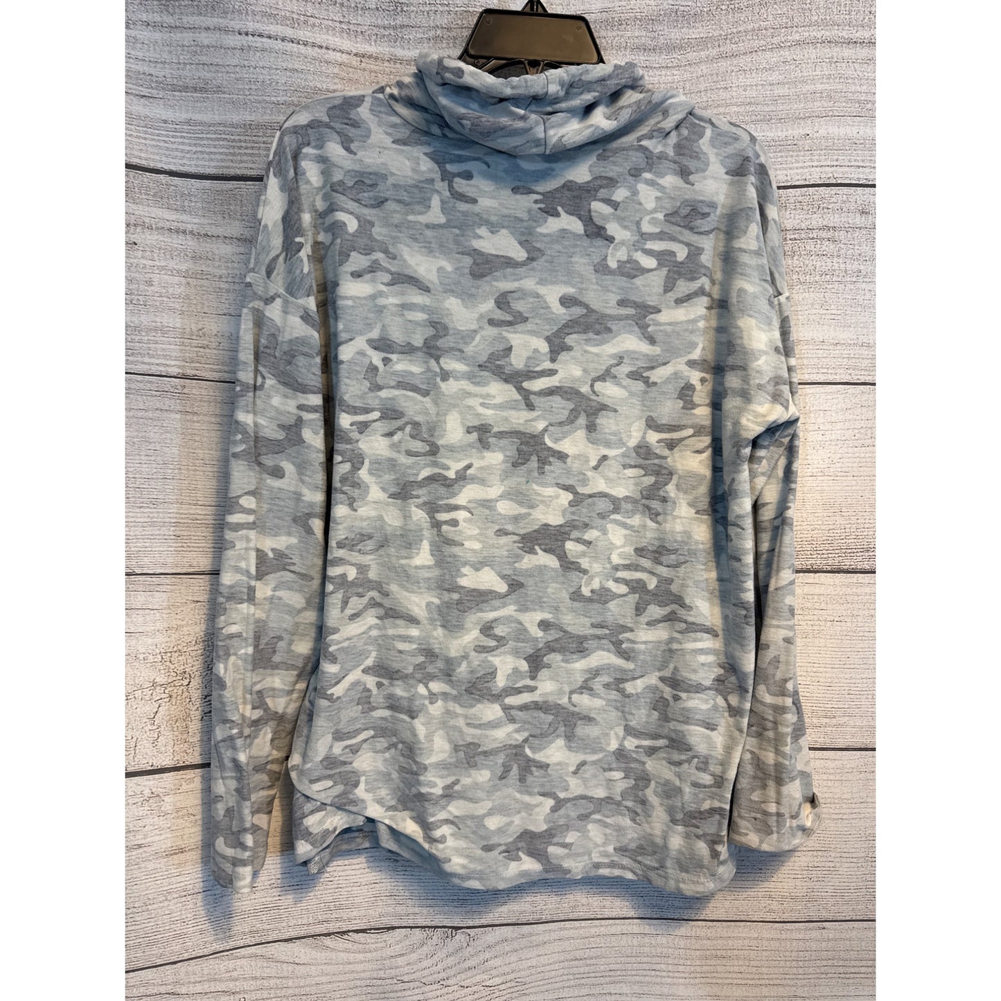 Hem & Hem Gray Camo Hooded Long Sleeve Top Size L