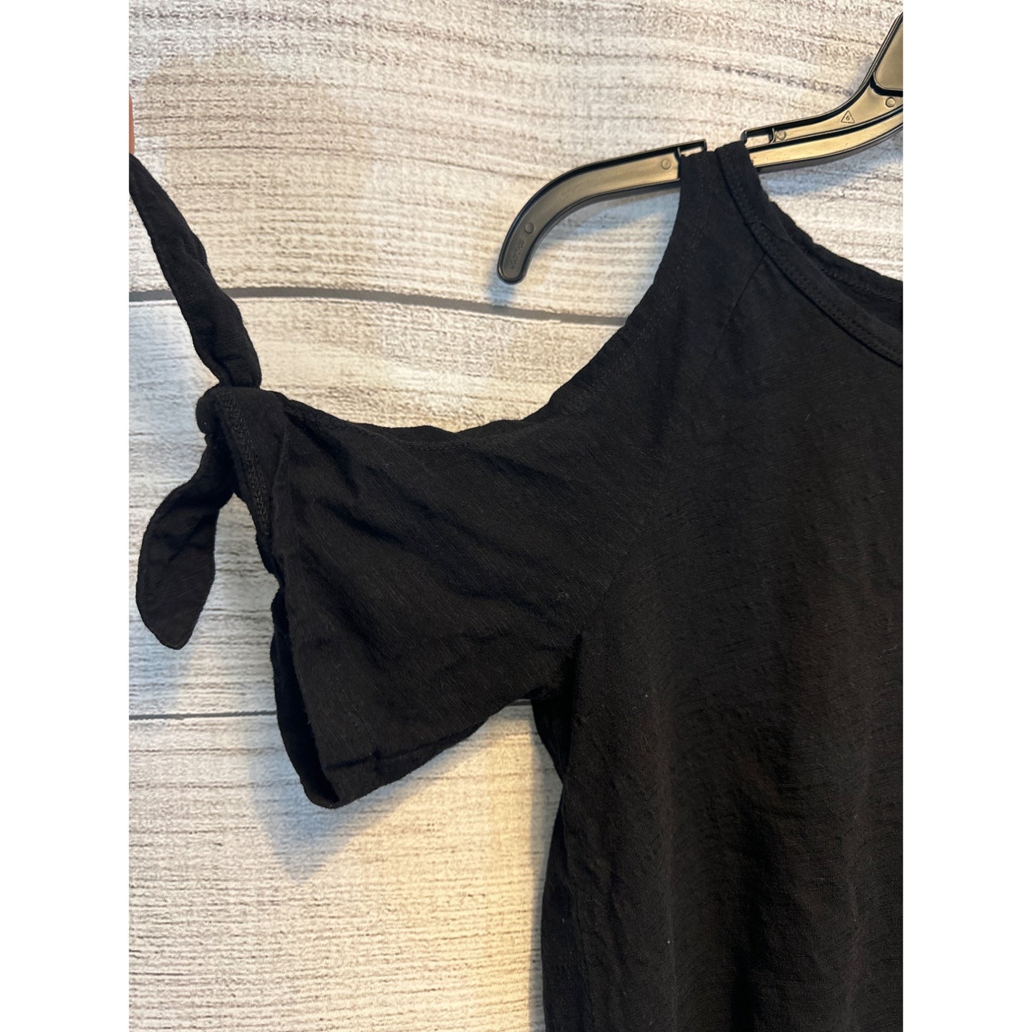 Sanctuary Lou Lou Cold Shoulder Top with Tie Sleeves Size XS