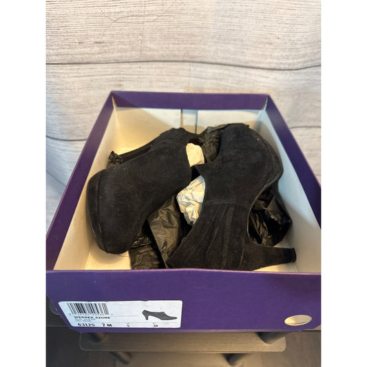 Clarks Wessex Azure Ankle Booties Size 7