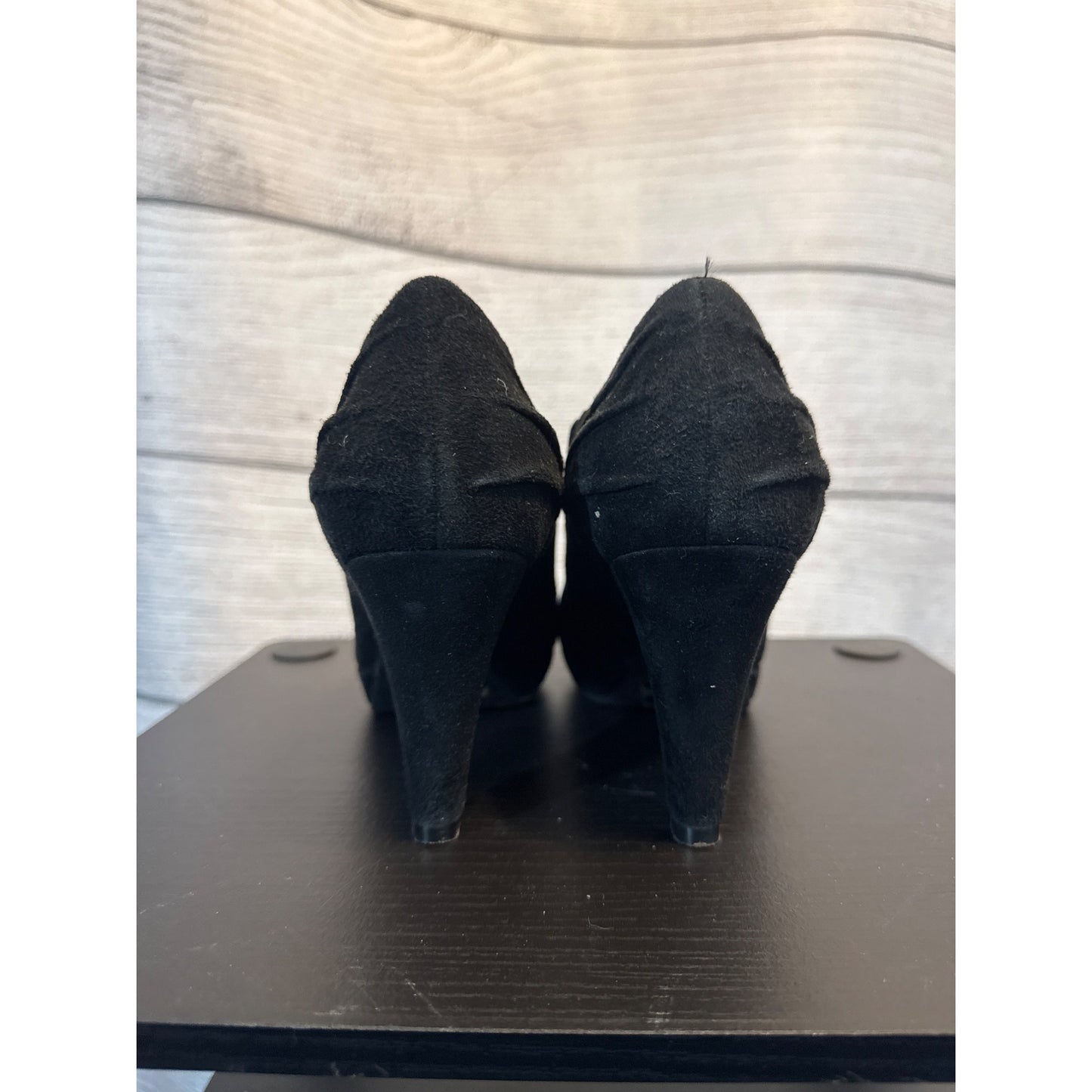 Clarks Wessex Azure Ankle Booties Size 7