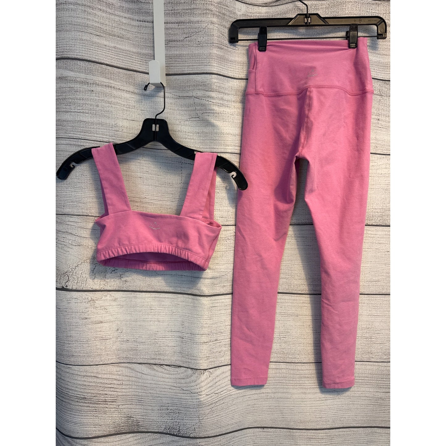 Beyond Yoga Spacedye At Your Leisure High Waist Midi Legging and Bra Size XS