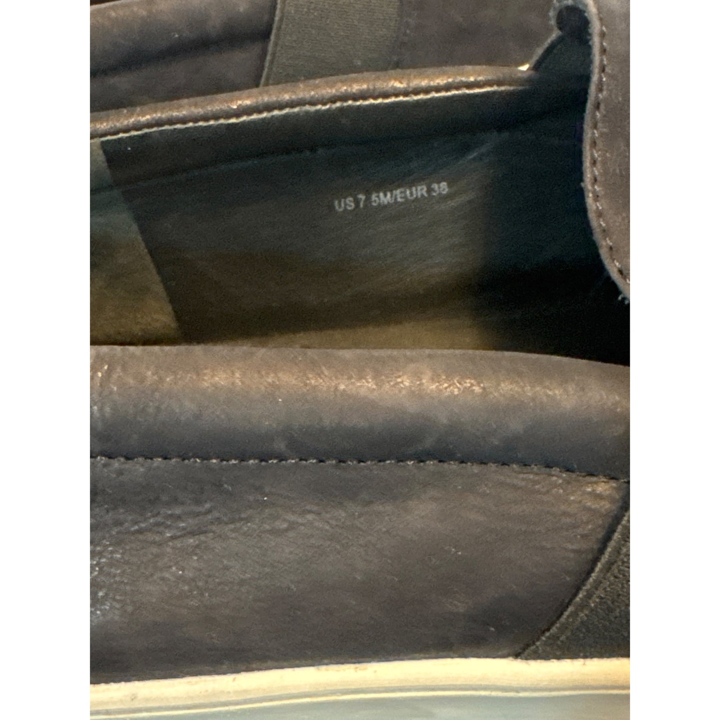 Vince Leather Slip on Sneaker Size 6.5