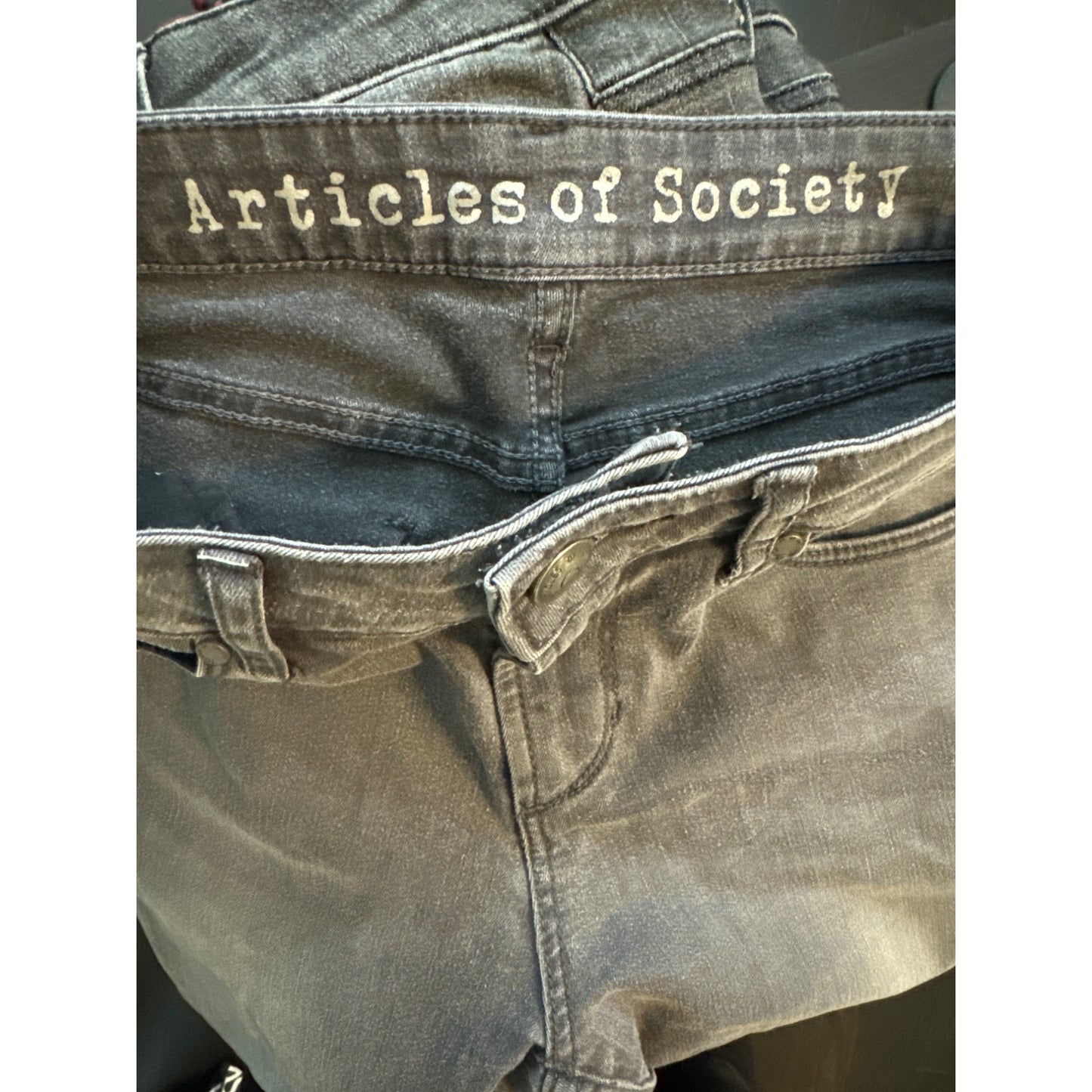 Articles Of Society Gray Skinny Jeans Size 26