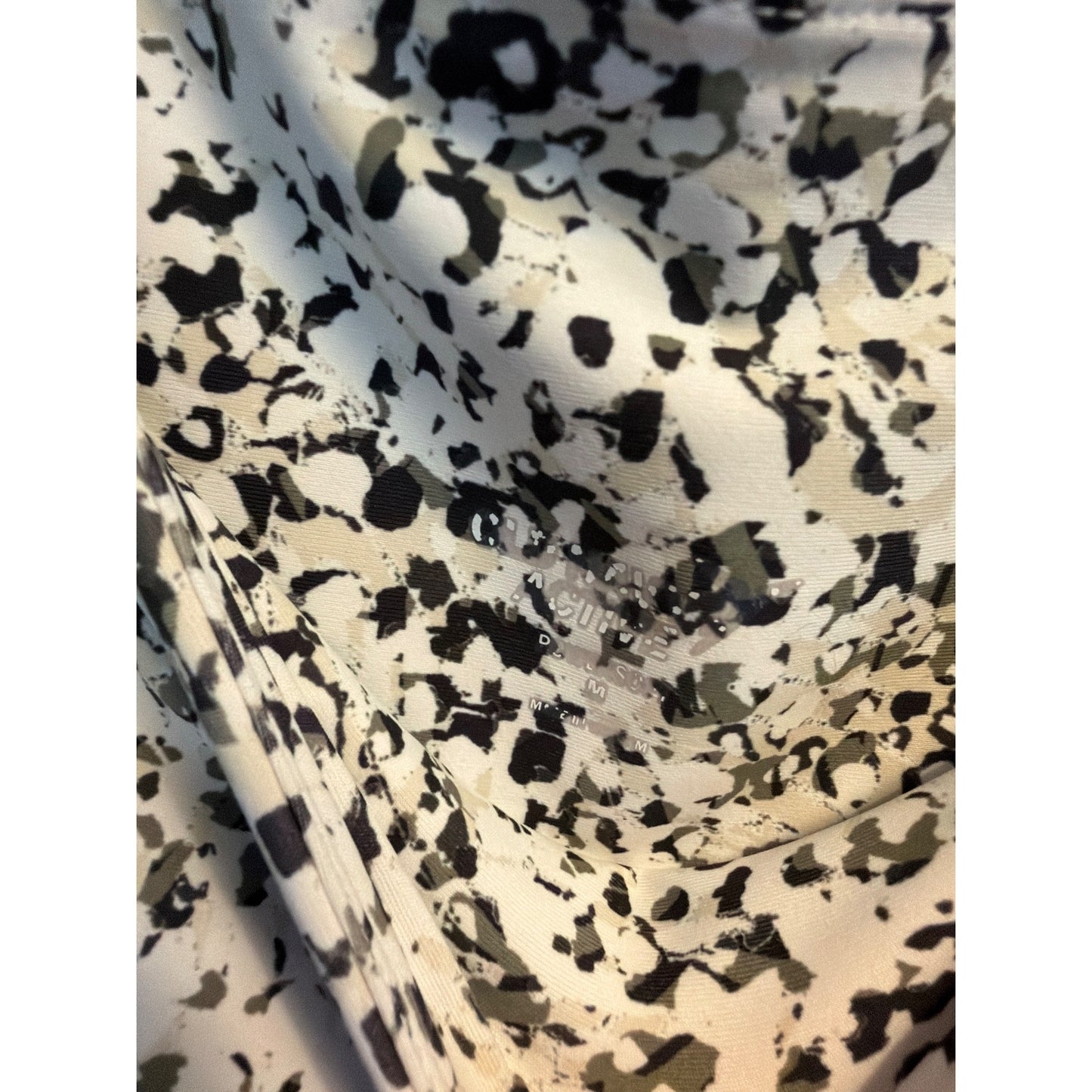 Old Navy High Waisted Powersoft Capri Joggers Size M