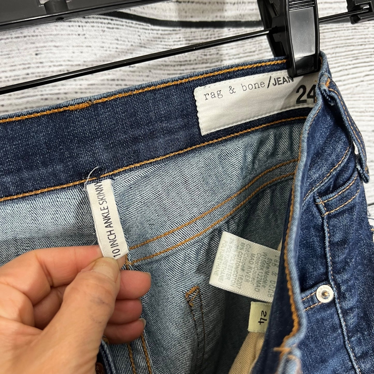 Rag & Bone 10 inch ankle Skinny Dark Wash Jeans Size 24