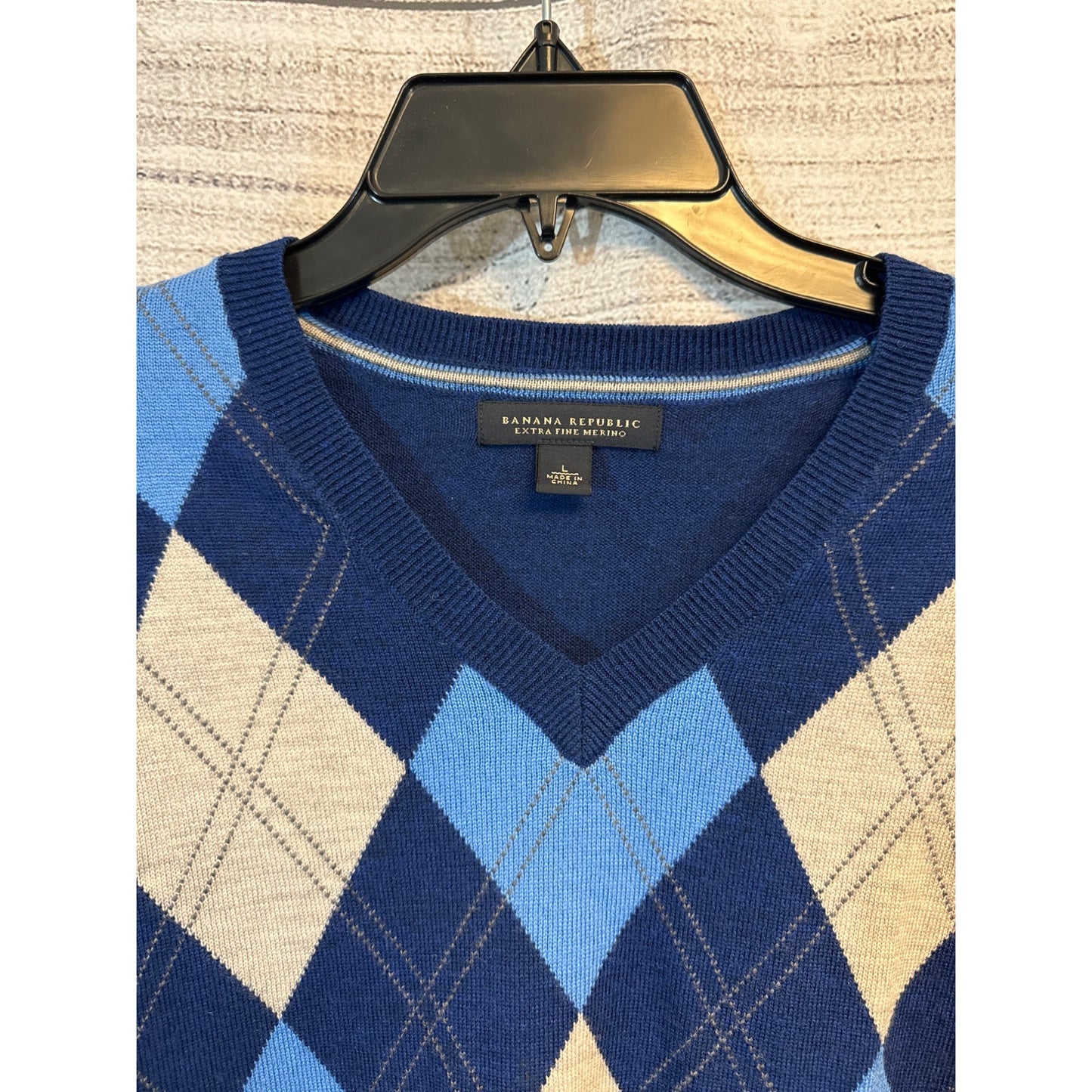 Banana Republic Mens Argyle Sweater V-Neck Blue Size L