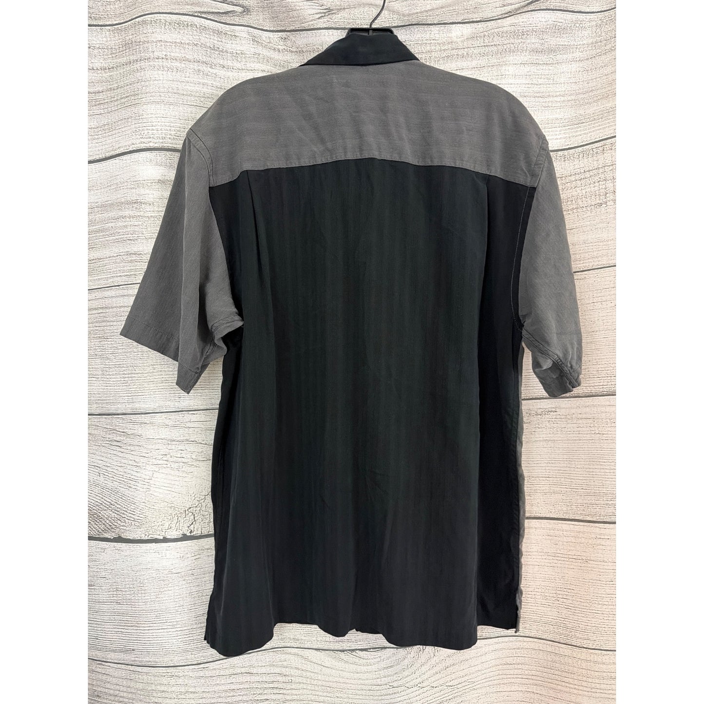 Mens Tommy Bahama Black & Gray 100% Silk Button-Up Size L