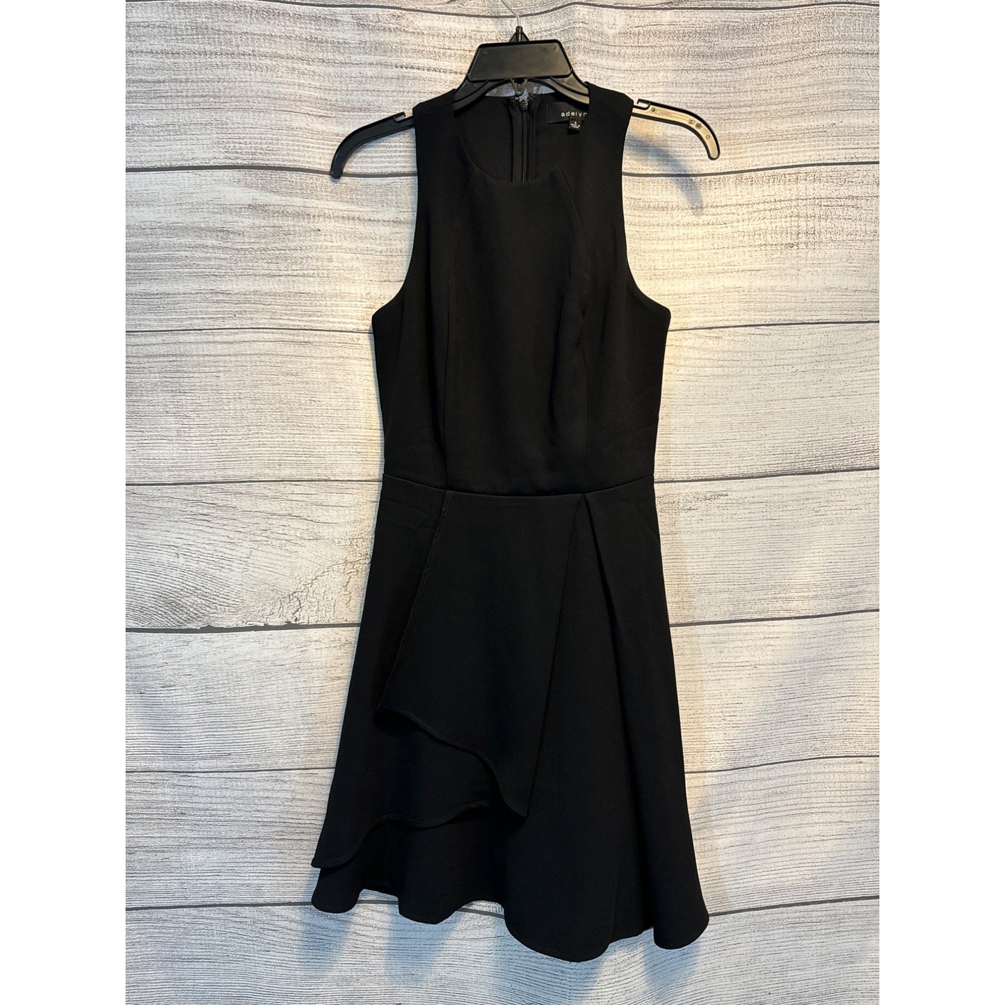 Adelyn Sleeveless Fit and Flare Dress Size S