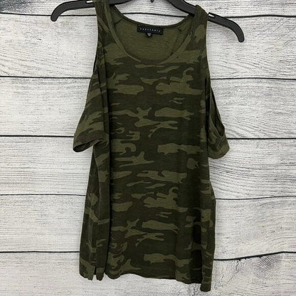 Sanctuary Camo Top