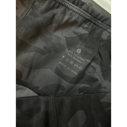 High-Rise Leggings Camouflage Pattern with Pockets Size L