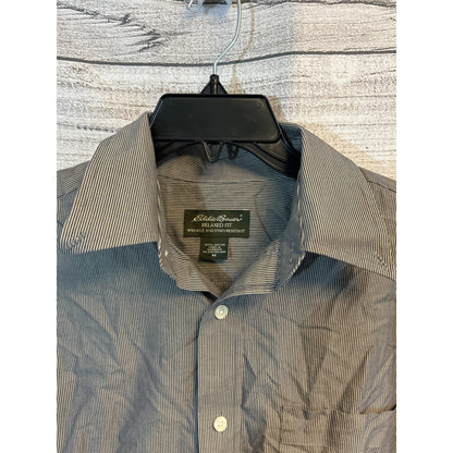 Eddie Bauer Mens Relaxed Fit Wrinkle and Stain Resistant Button-Up Shirt Size M