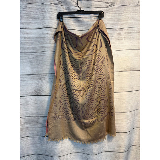 Pretty Persuasions Boho Style Wrap Scarf With Gold Swirl Pattern & Frayed Edges