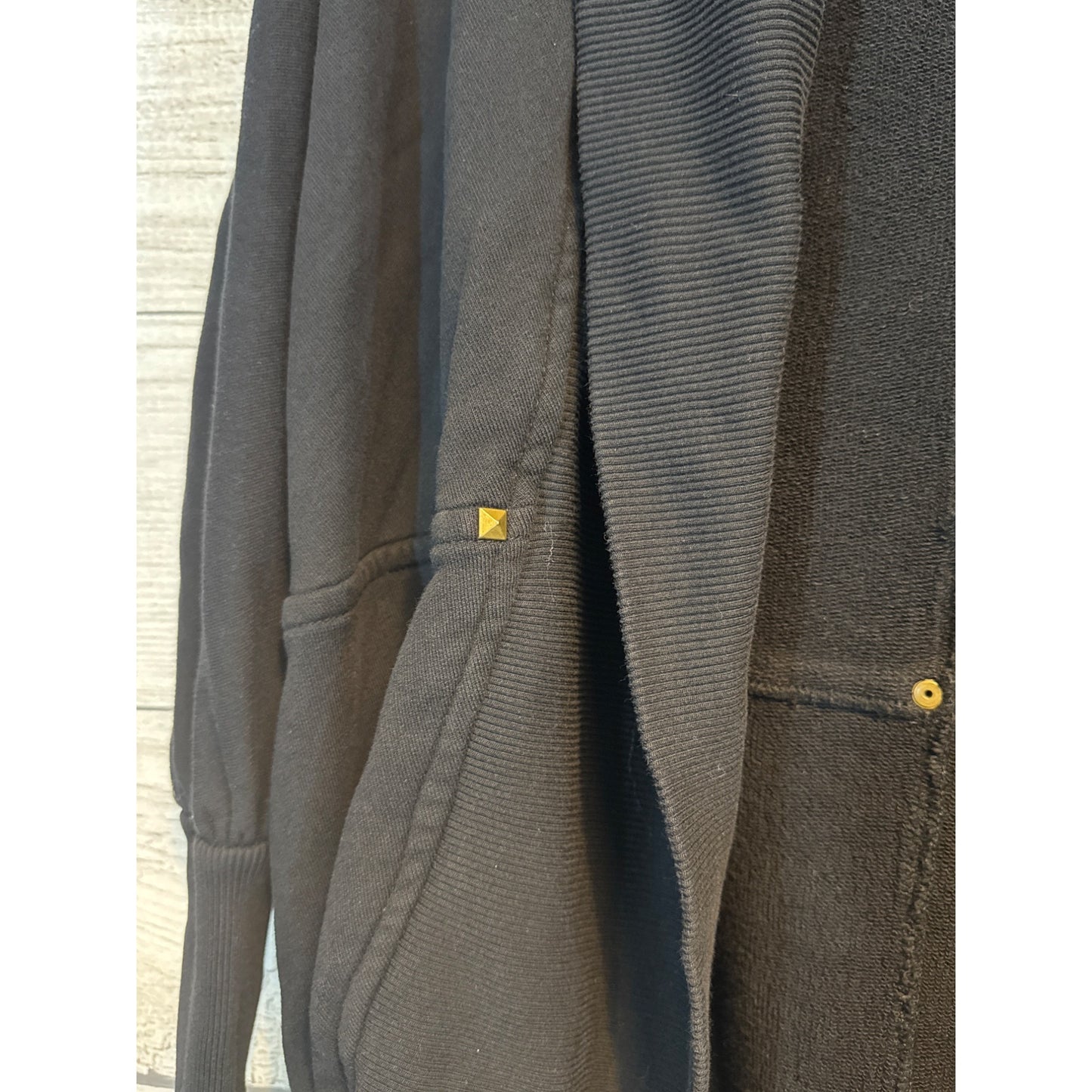 Aritizia Wilfred Black Cardigan With Pockets Ribbed Collar and Studs Size M