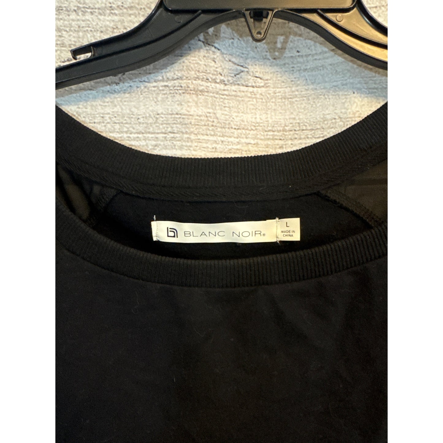 Blanc Noir Twirl Sweatshirt With Kangaroo Pockets Sheer Ruffle Hem Size L
