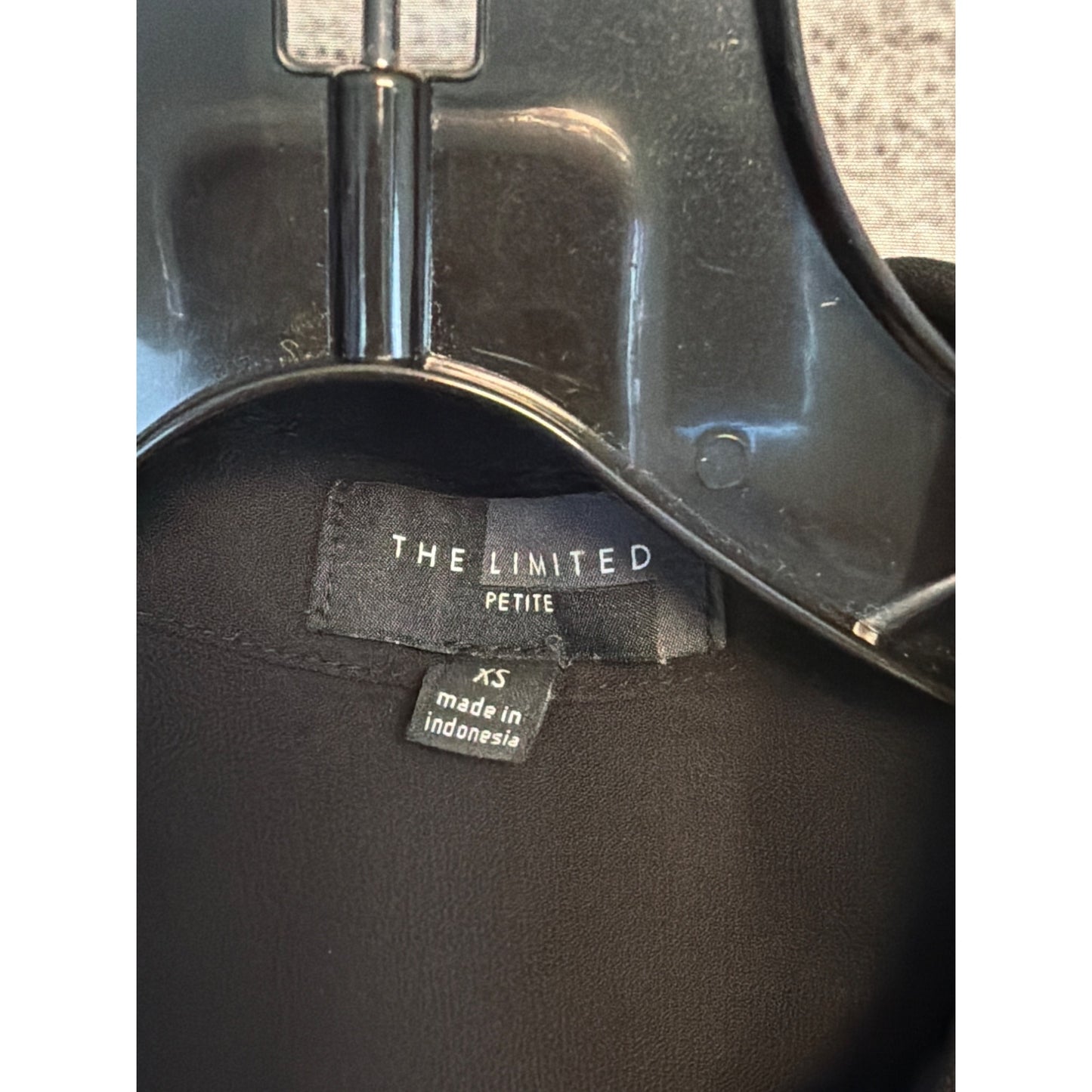 The Limited Petite Sleeveless Black Button-Up Blouse Size XS