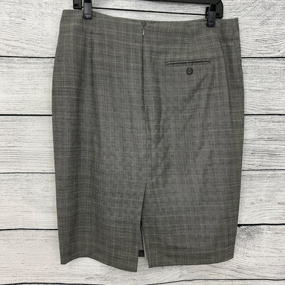 Banana Republic Gray Plaid Pencil Skirt, Size 10