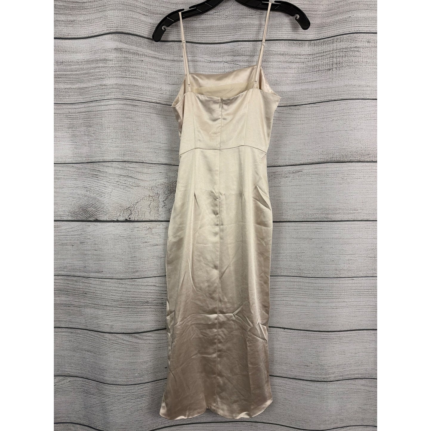 NWT Elliatt Casey Midi Dress in Pearl Size XS