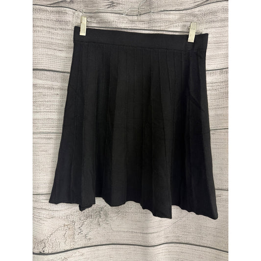 Black Pleated Skater Skirt Size L