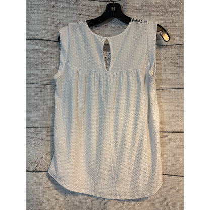 Hope & Harlow Sleeveless Top With Lace Detail Size M