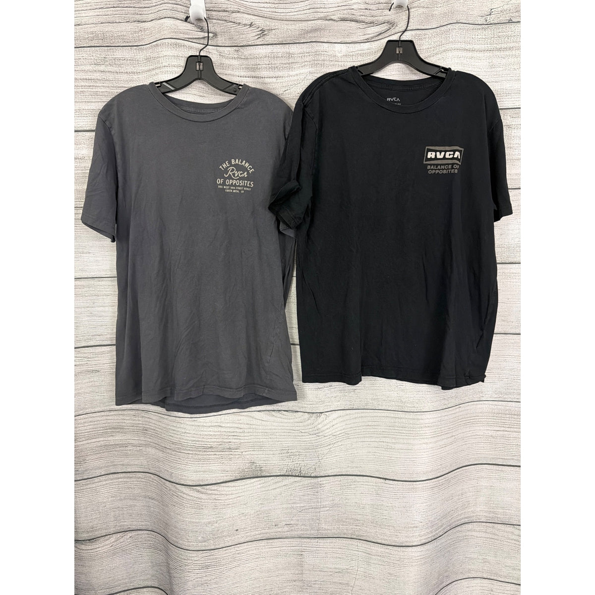 Mens RVCA Regular Fit Graphic T-Shirts Set Of 2 Size L