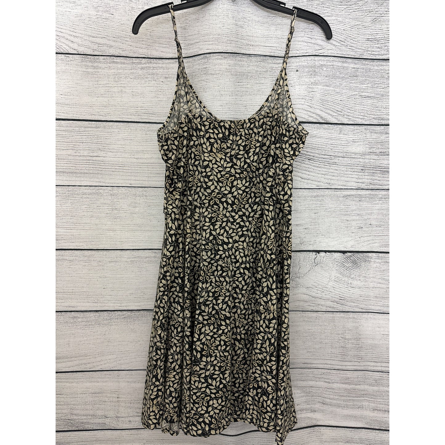 Acevog leaf dress