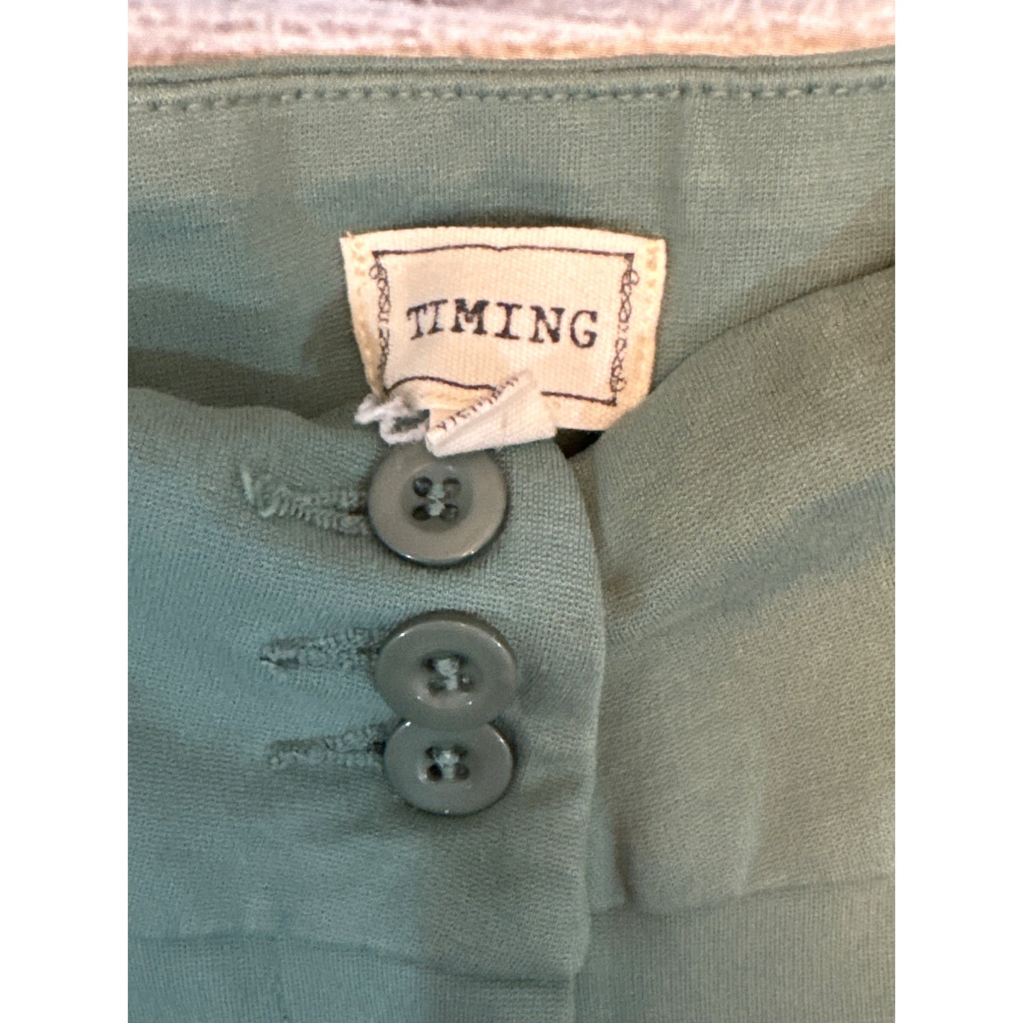 Timing Women's High-Waist Button-Up Green Shorts Size S