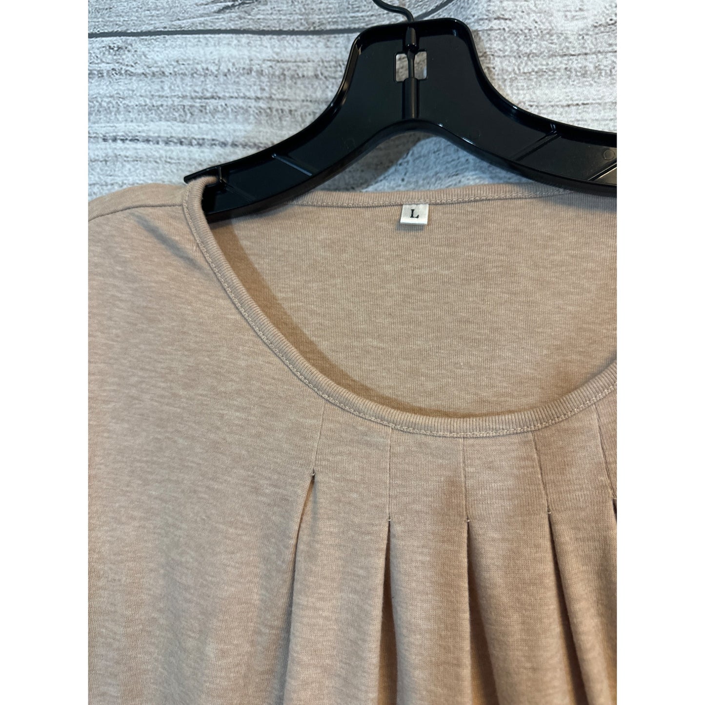 Long-Sleeve Pleated Top With Ruffled Cuffs Size L