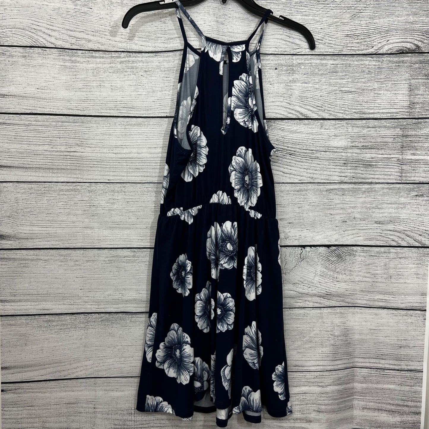 Francesca's Everly Navy & White Floral Sleeveless A-Line Dress Size M