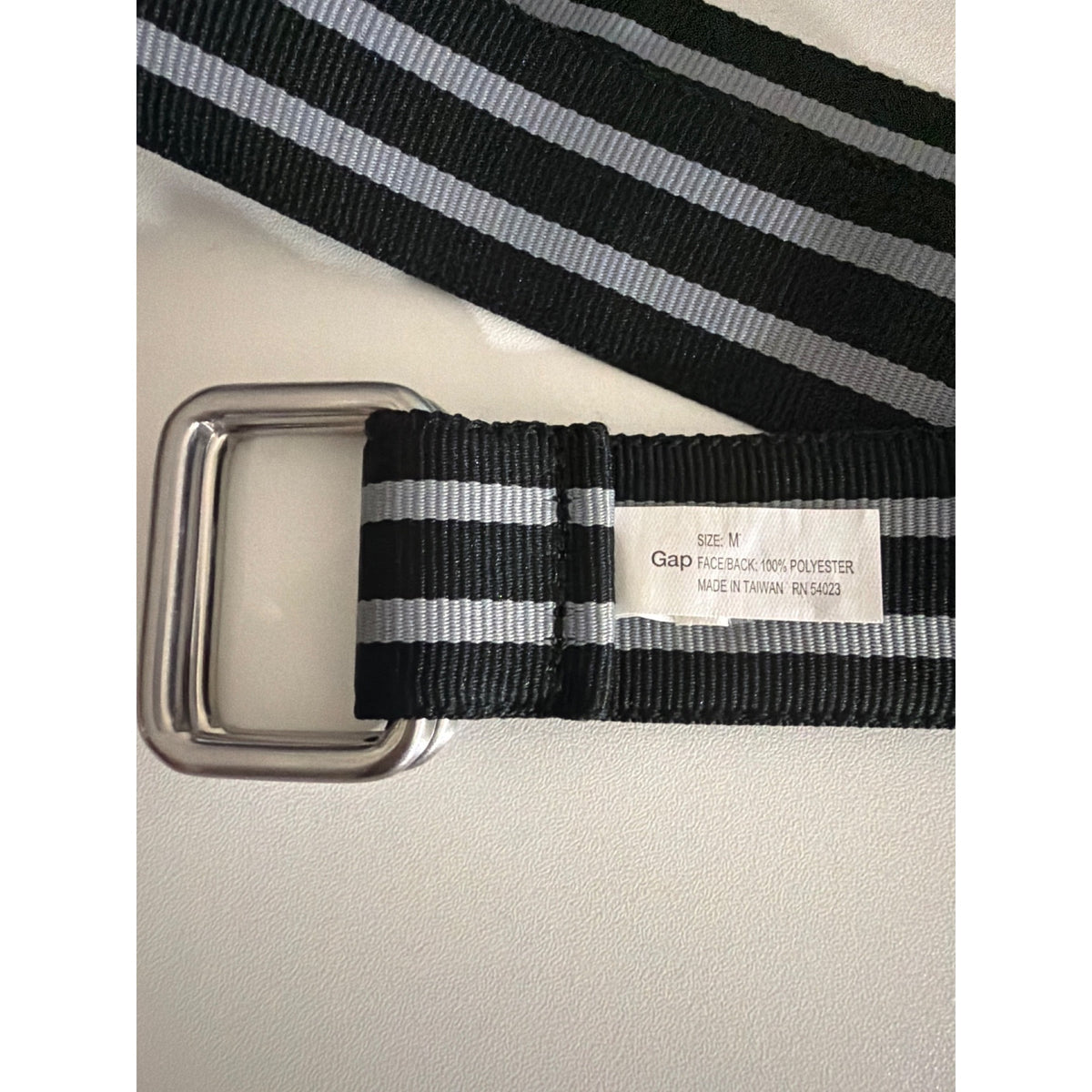 Mens Gap Black & Gray Striped Belt With Silver Buckle Size M