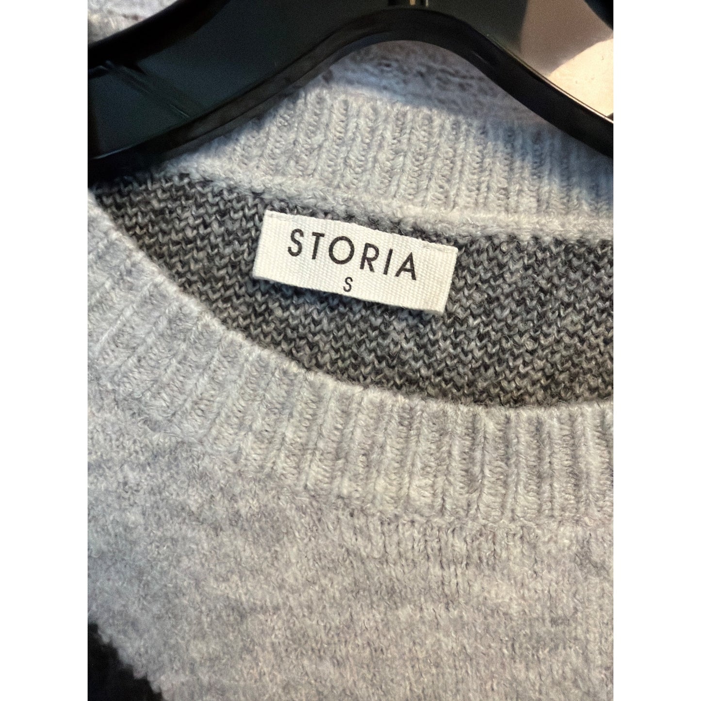 Storia Lightning Bolt Sweater Size S
