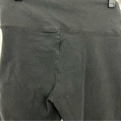 Basic black leggings