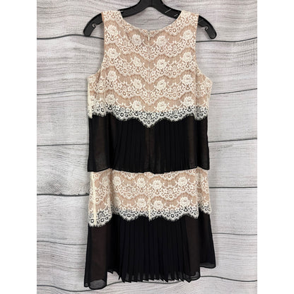 Jessica Simpson Lace & Pleated Sleeveless Dress Size 10