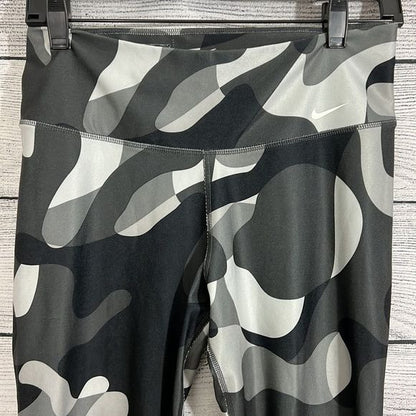 NWOT Nike Dri Fit Leggings