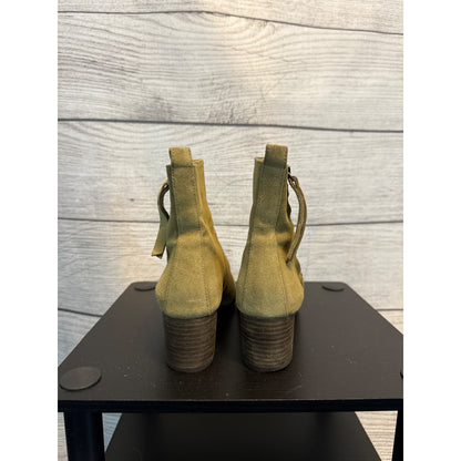 Banana Republic Suede Ankle Boots Size 6.5