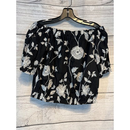 Who What Wear Black Floral Button Off-Shoulder Top XS